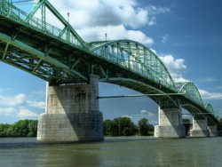Maria-Valeria-Brücke - Esztergom Ostrihom (Esztergom)